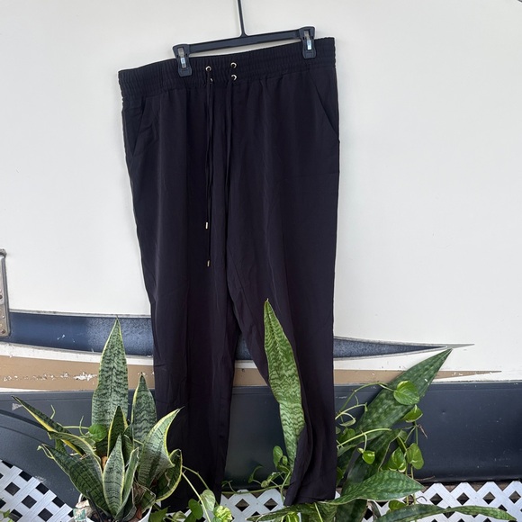 MICHAEL Michael Kors Black Joggers - Picture 1 of 7